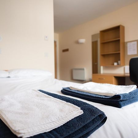 Aparthotel The Sidings Penryn Exterior foto
